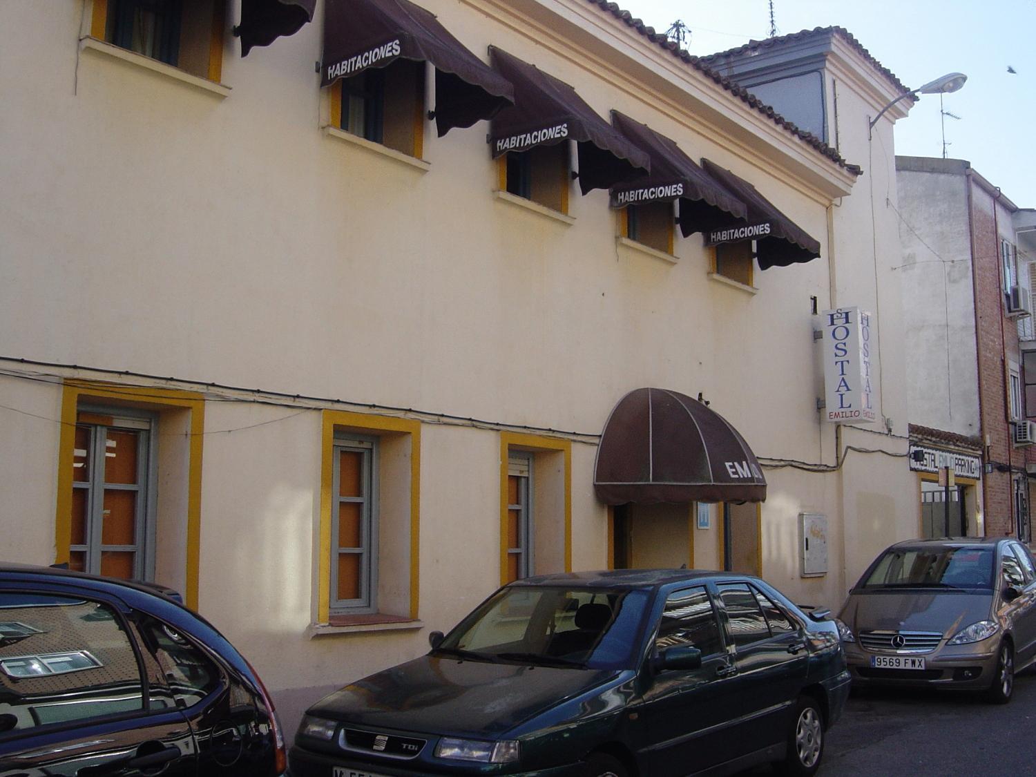 Hostal Emilio Barajas Madrid Bagian luar foto